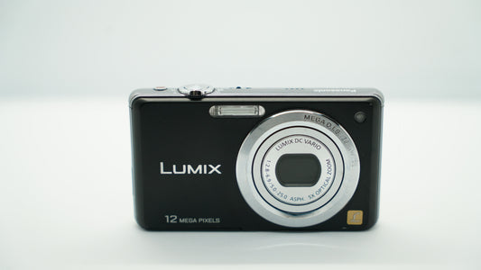 Panasonic Lumix DMC-FH1 (Negra)