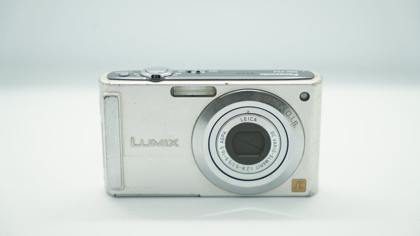 Panasonic Lumix DMC-FS3 (Plateada)
