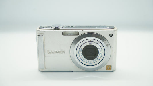 Panasonic Lumix DMC-FS3 (Plateada)