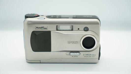 Epson PhotoPC 800Z (Plateada)