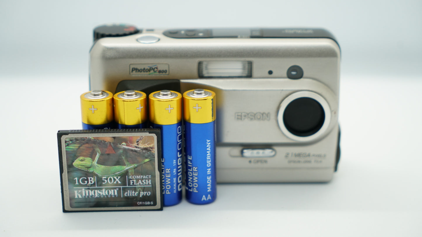 Epson PhotoPC 800Z (Plateada)