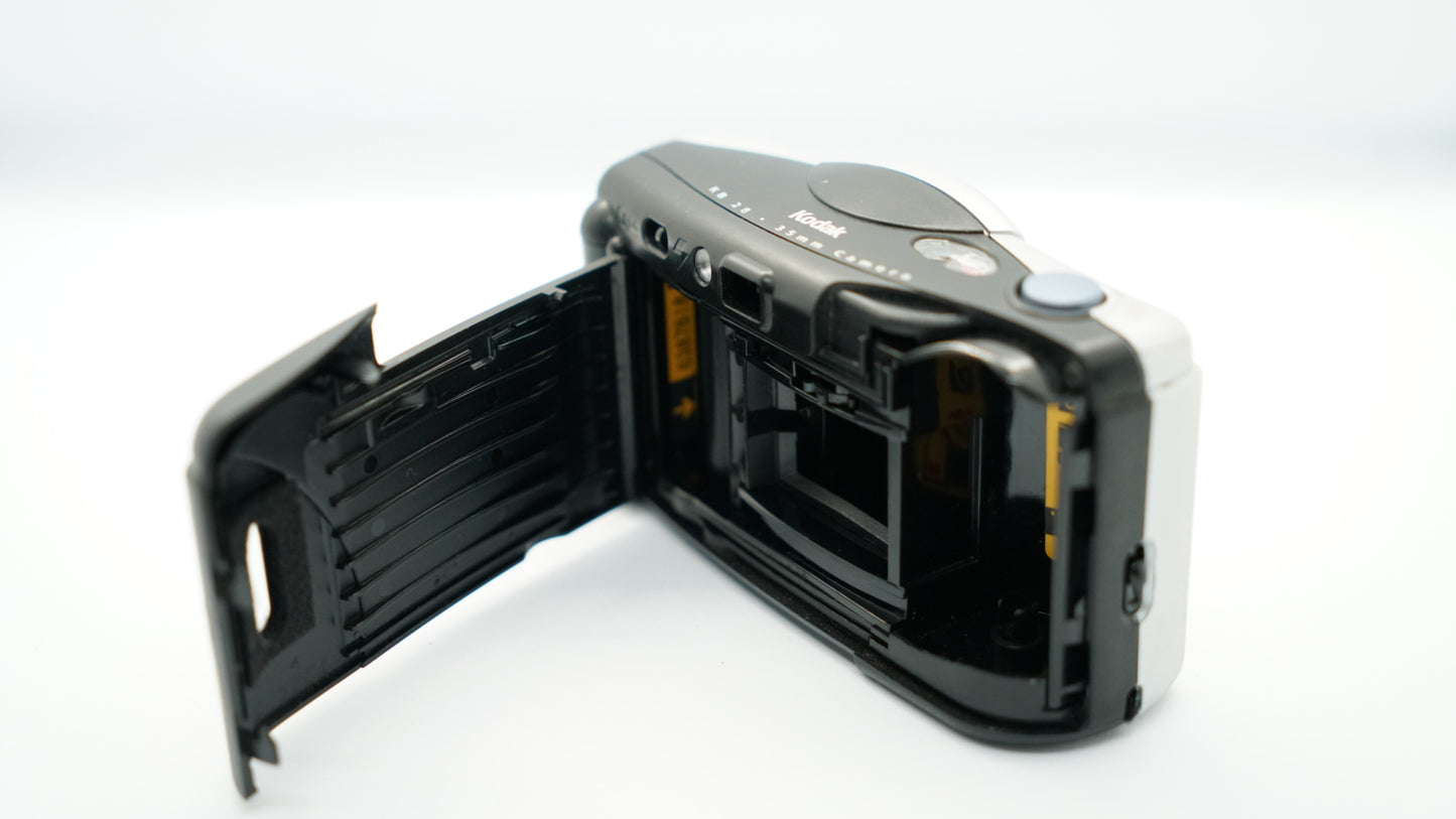 Kodak KB28 (Plateada)
