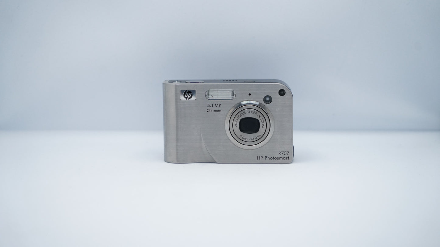 HP Photosmart R707