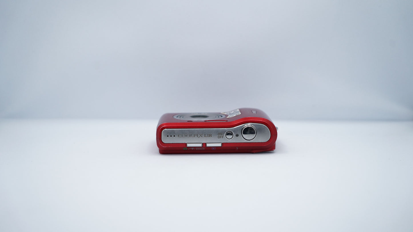 Nikon Coolpix L18
