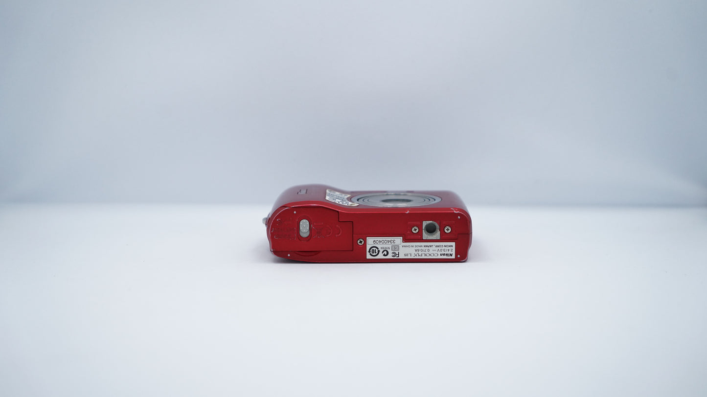 Nikon Coolpix L18