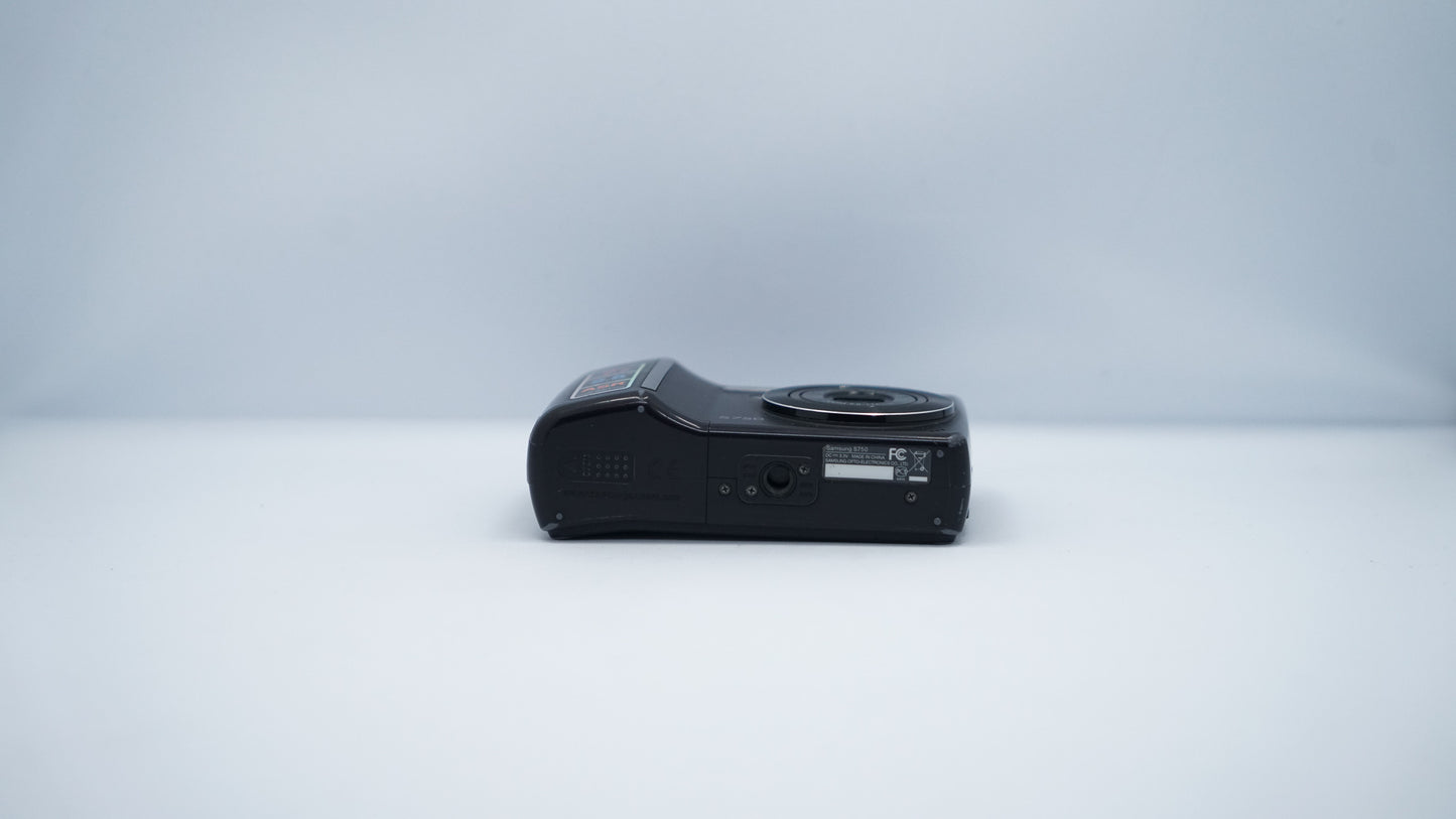 Samsung Digimax S750