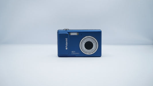 Polaroid T831