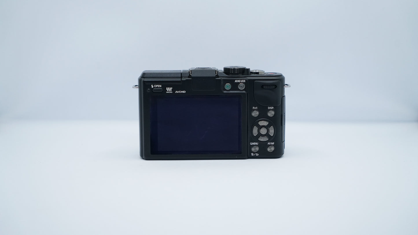 Panasonic Lumix GX1 Premium + Lente 14-42mm + Visor Live View DMW-LVF2