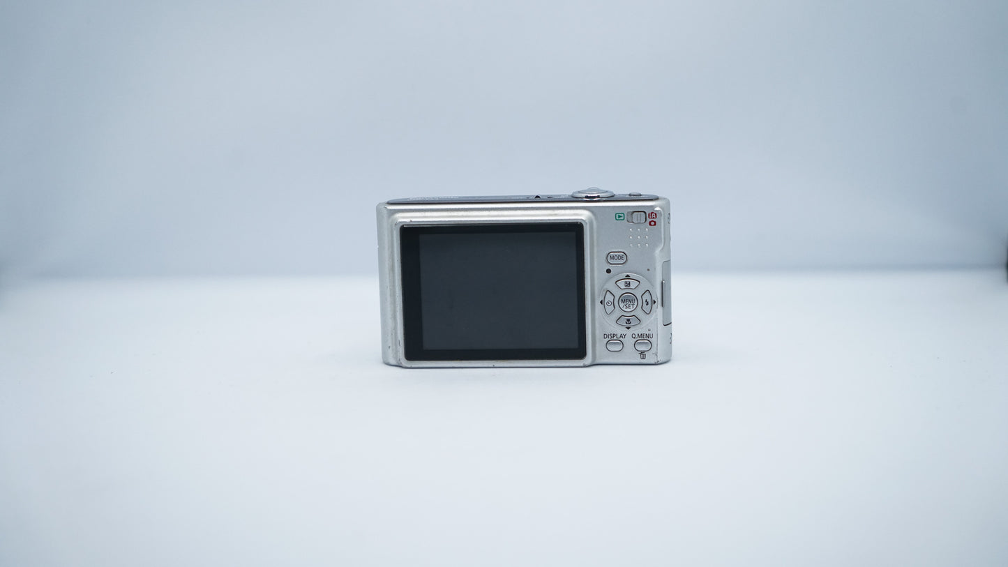 Panasonic Lumix DMC‑FS3