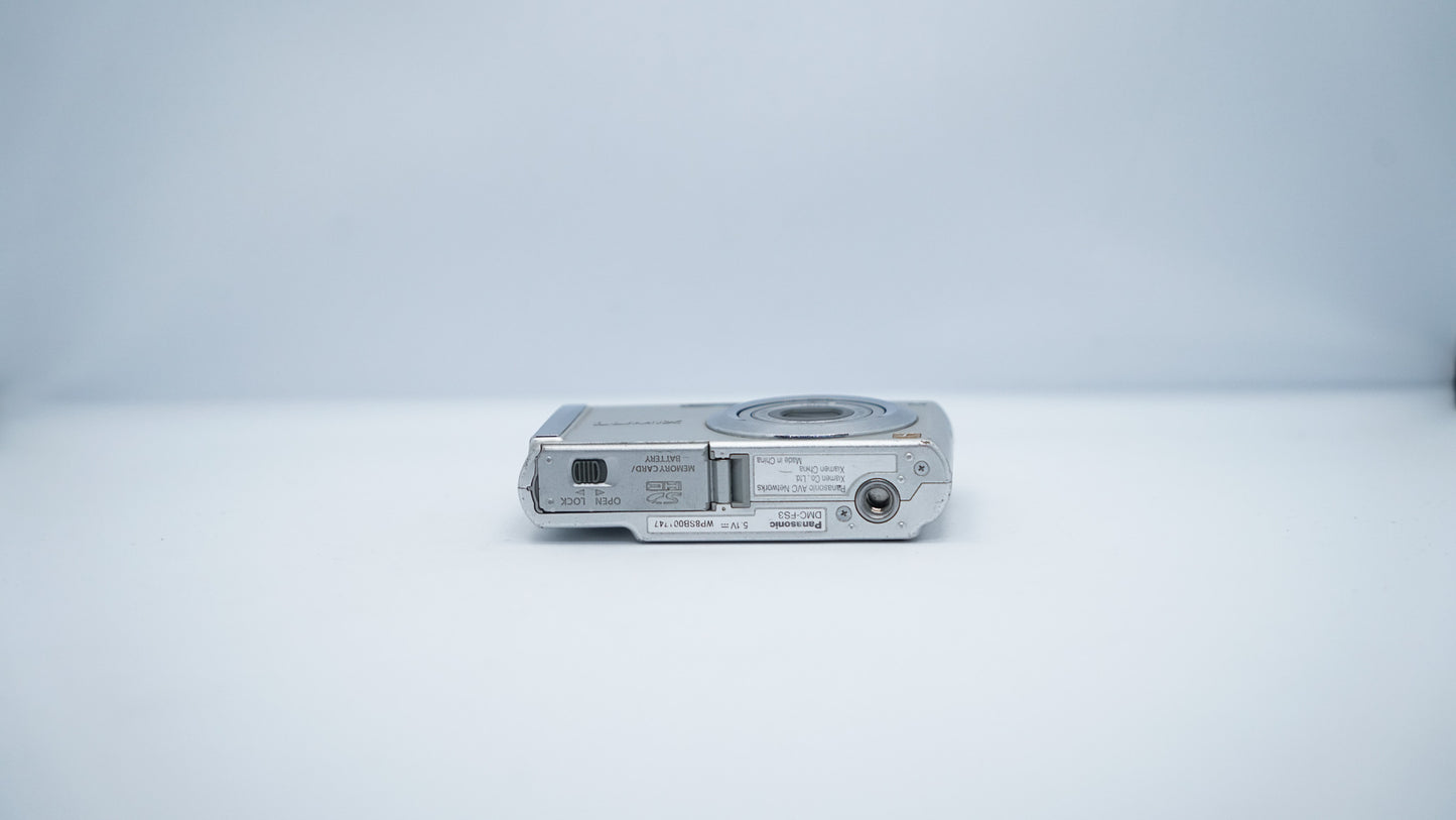 Panasonic Lumix DMC‑FS3