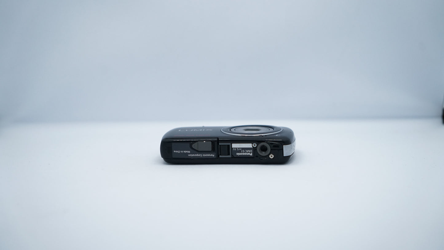 Panasonic DMC-S1