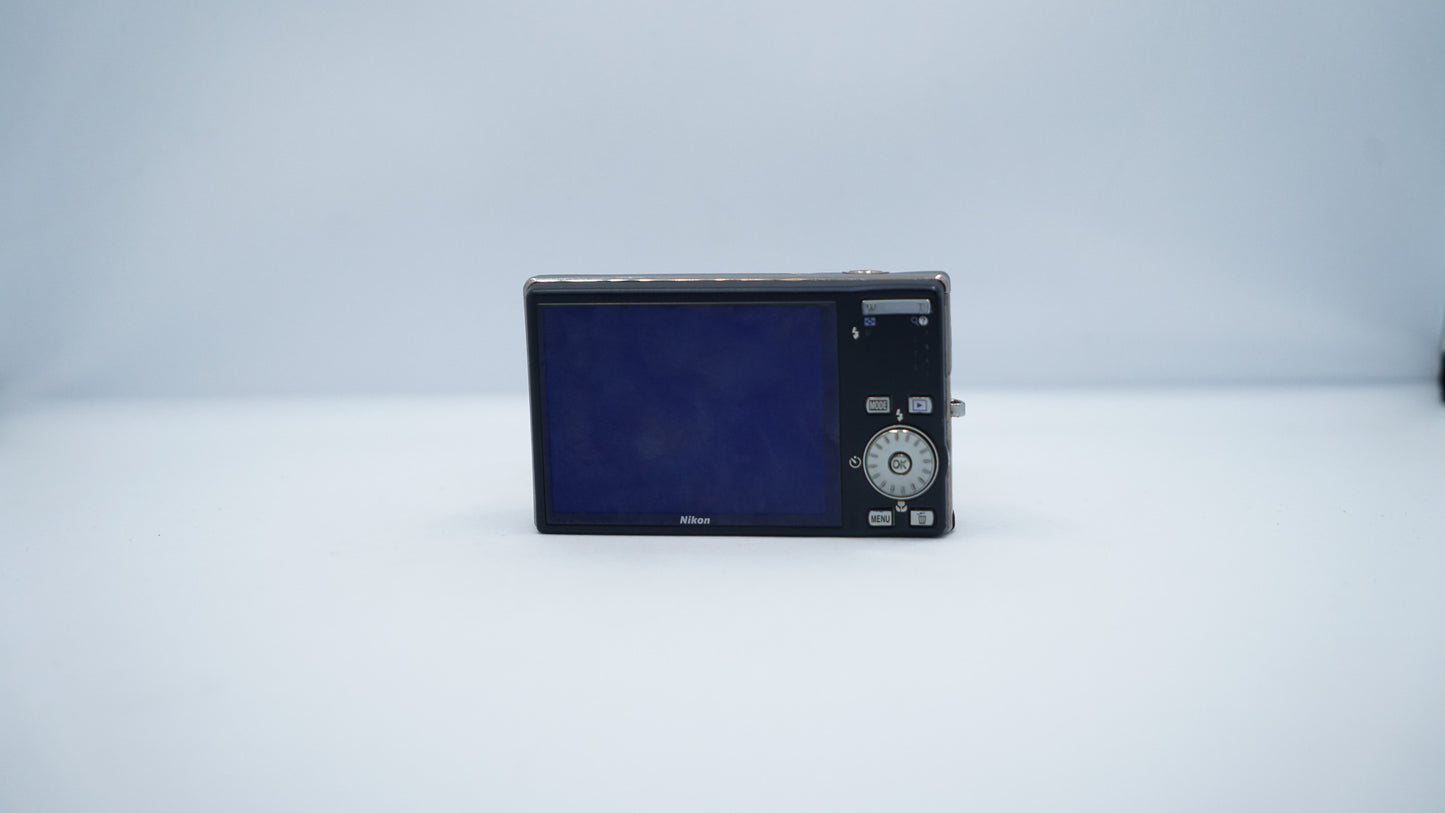 Nikon Coolpix S610