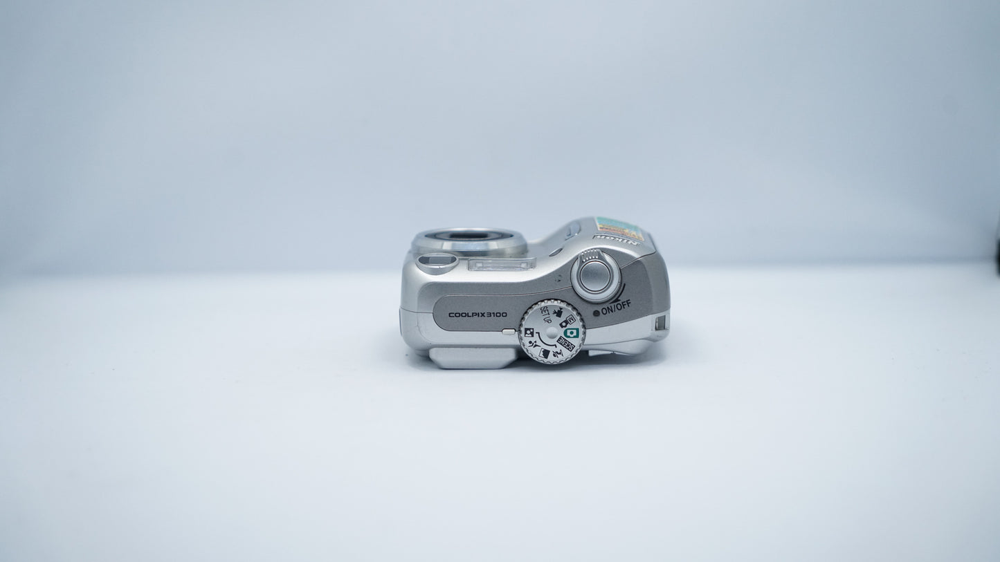 Nikon Coolpix 3100