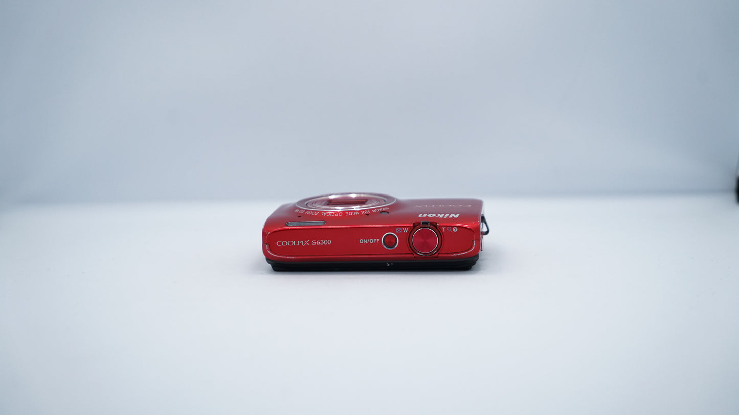 Nikon Coolpix S6300
