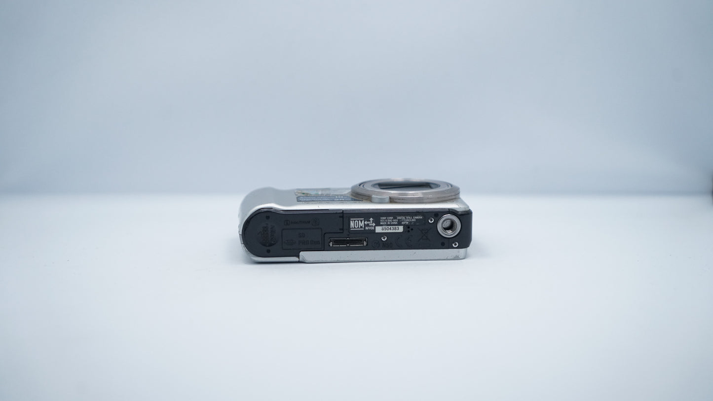 Sony Cyber-shot DSC-H55