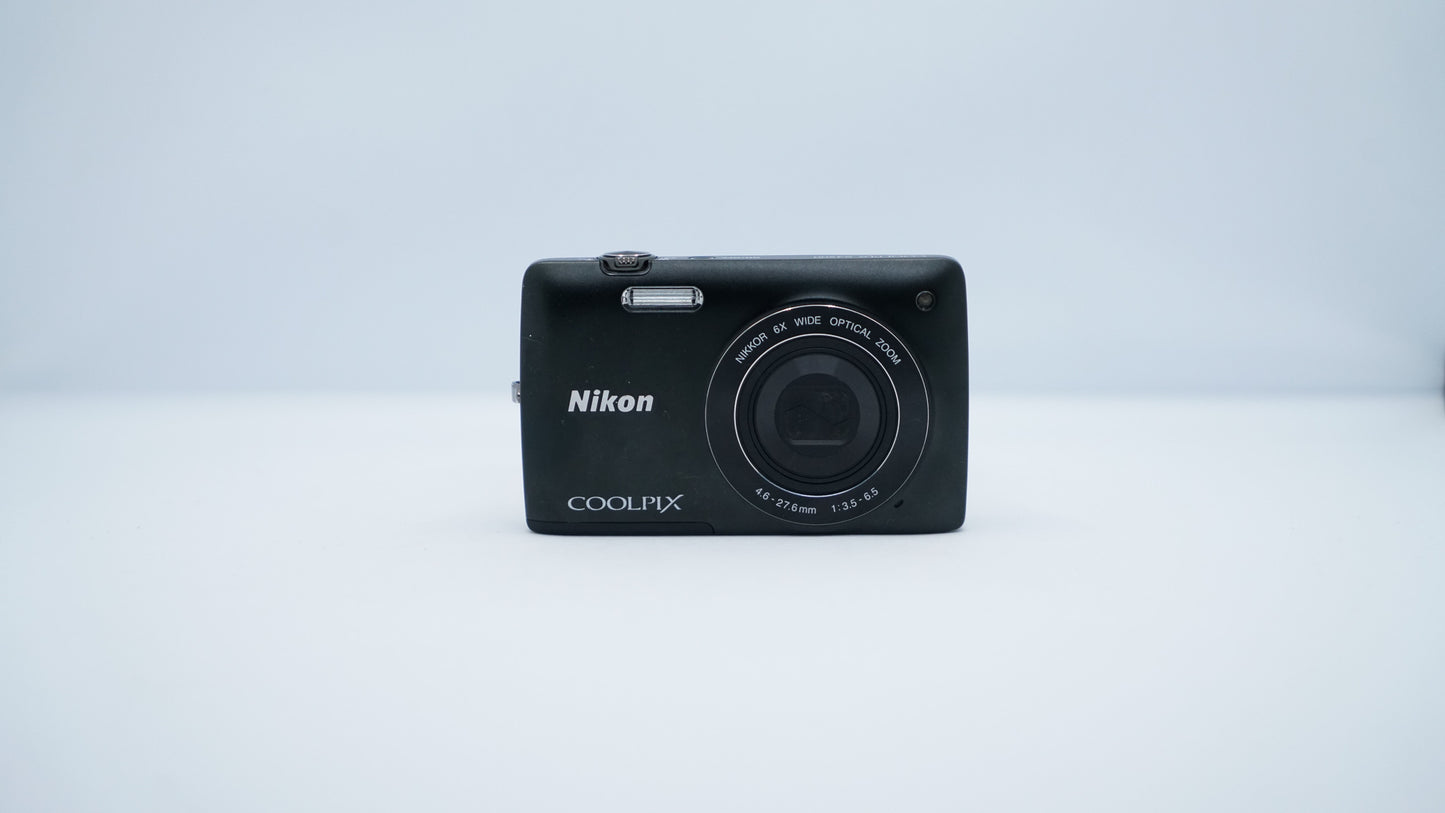 Nikon Coolpix S4200