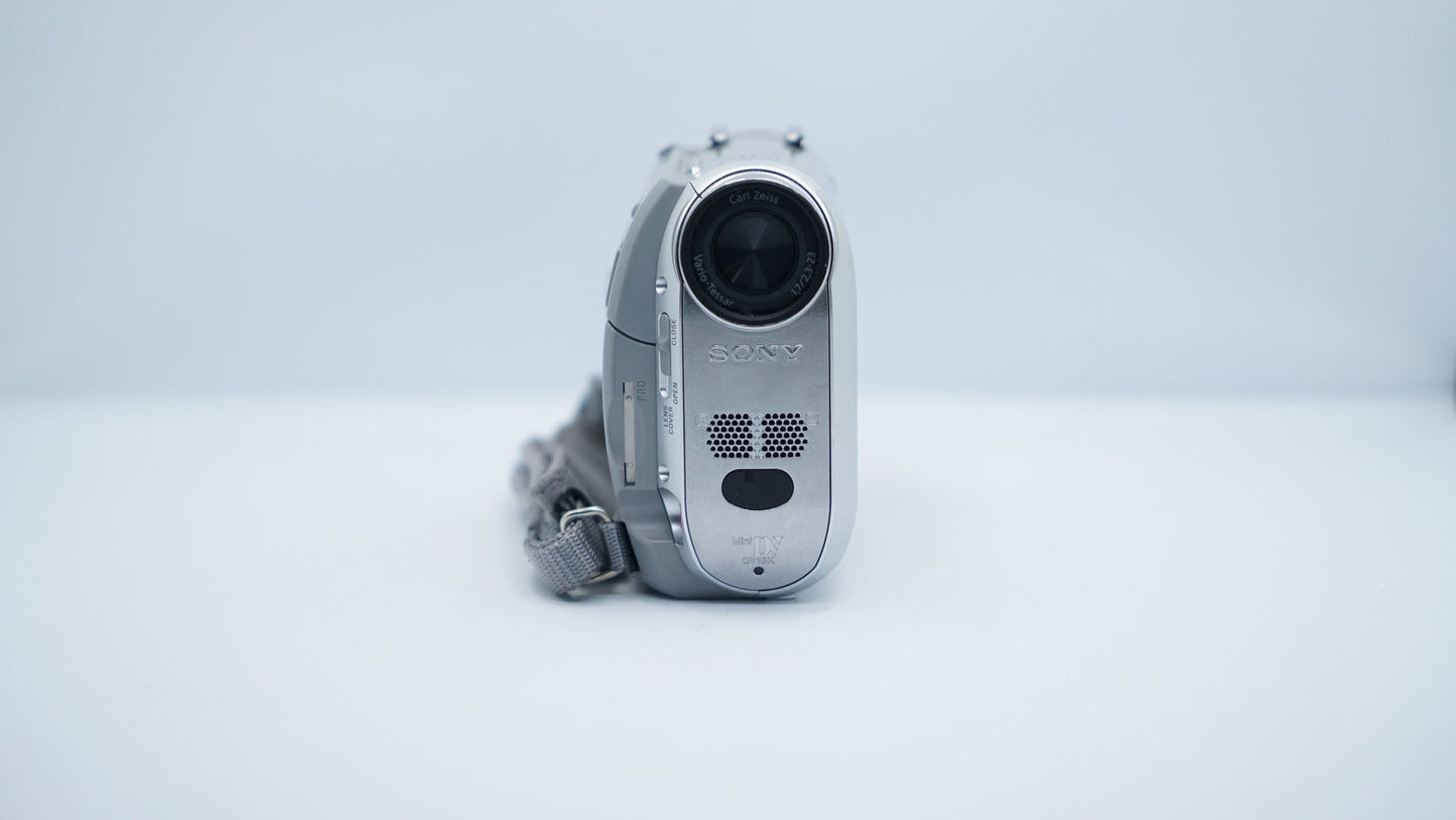 Sony Handycam DCR-HC30