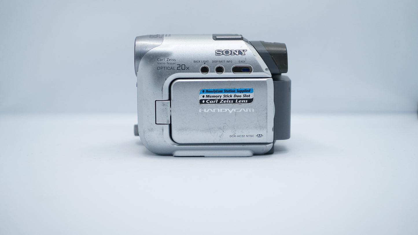 Sony Handycam DCR-HC32
