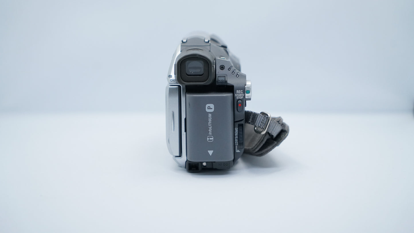 Sony Handycam DCR-HC32
