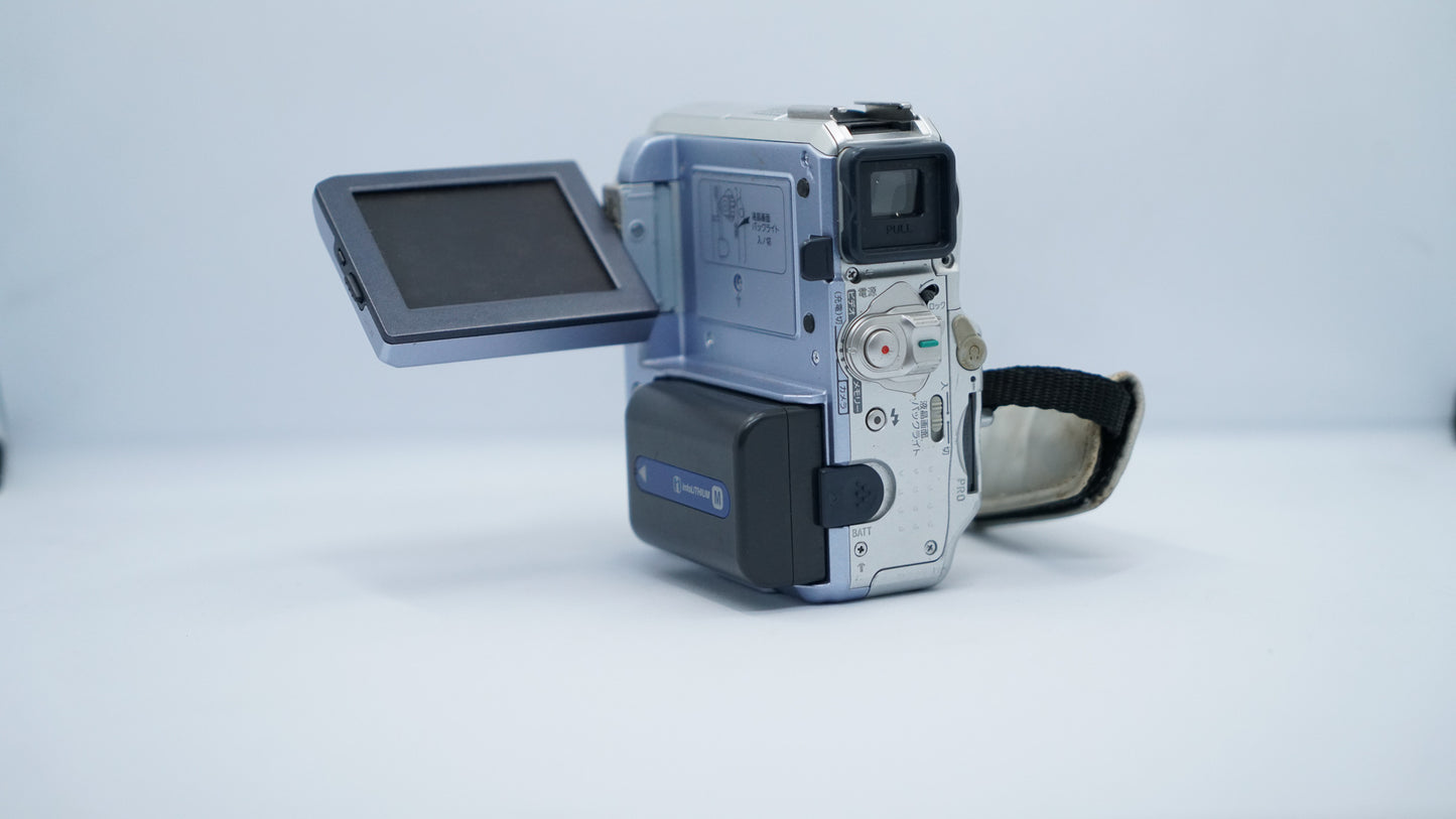 Sony Handycam DCR-PC105