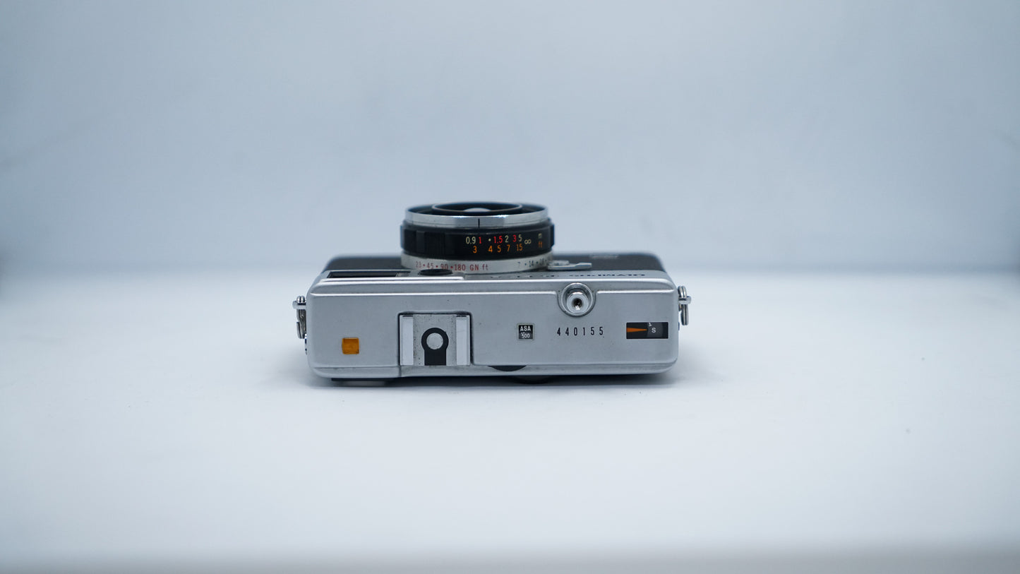 Olympus 35 EC2