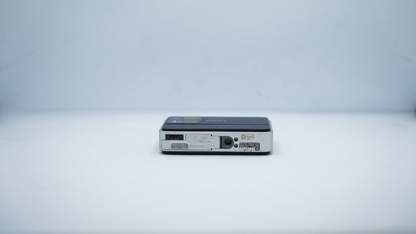 Sony Cyber-shot DSC-T2